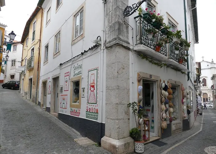 Alojamento de Acomodação e Pequeno-almoço Eça - Centro Histórico
